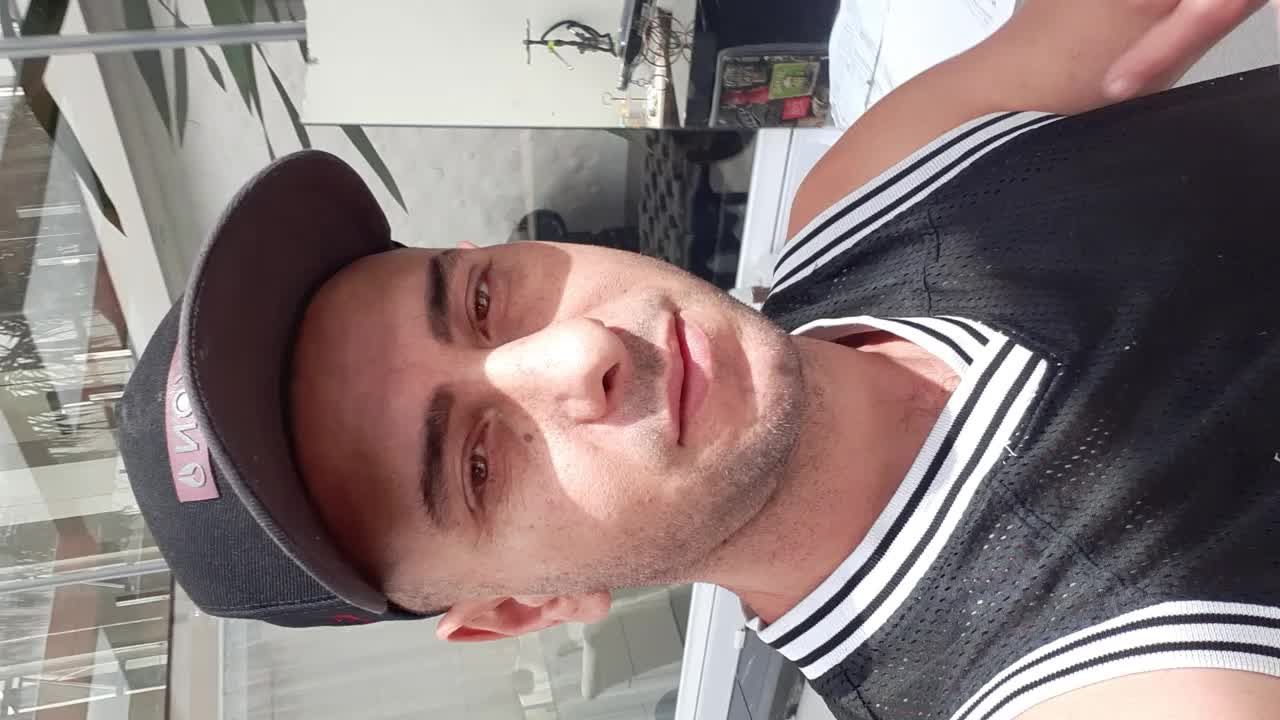 MAURICIO Sulik